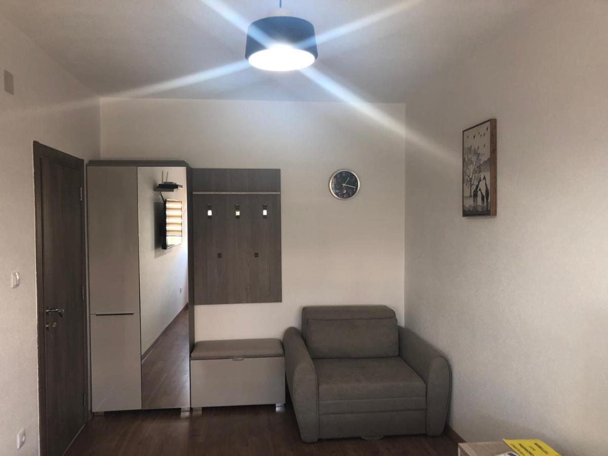 Renta Stan Apartman Odmor Podgorica Exterior photo