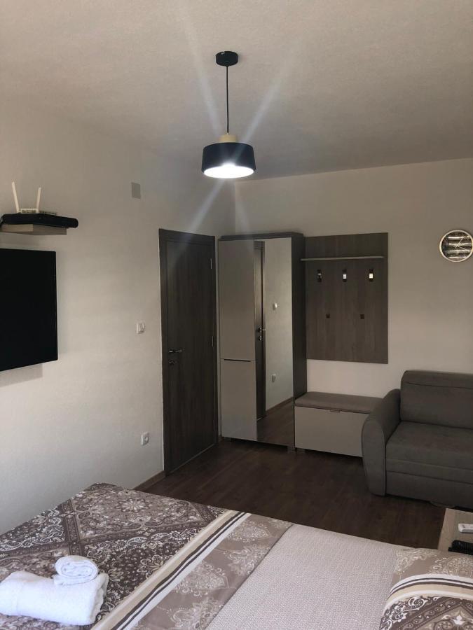 Renta Stan Apartman Odmor Podgorica Exterior photo